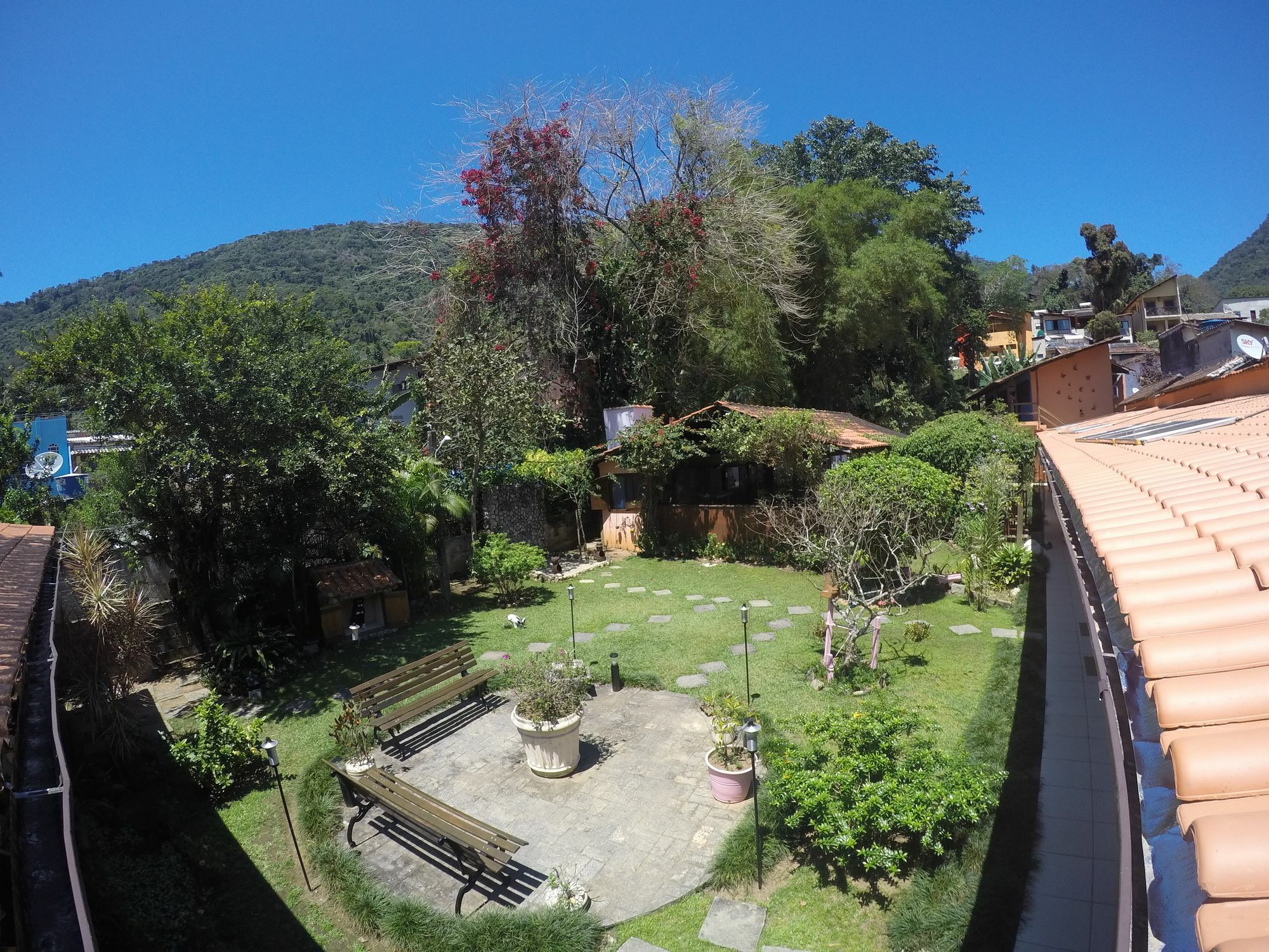Cauca 3*